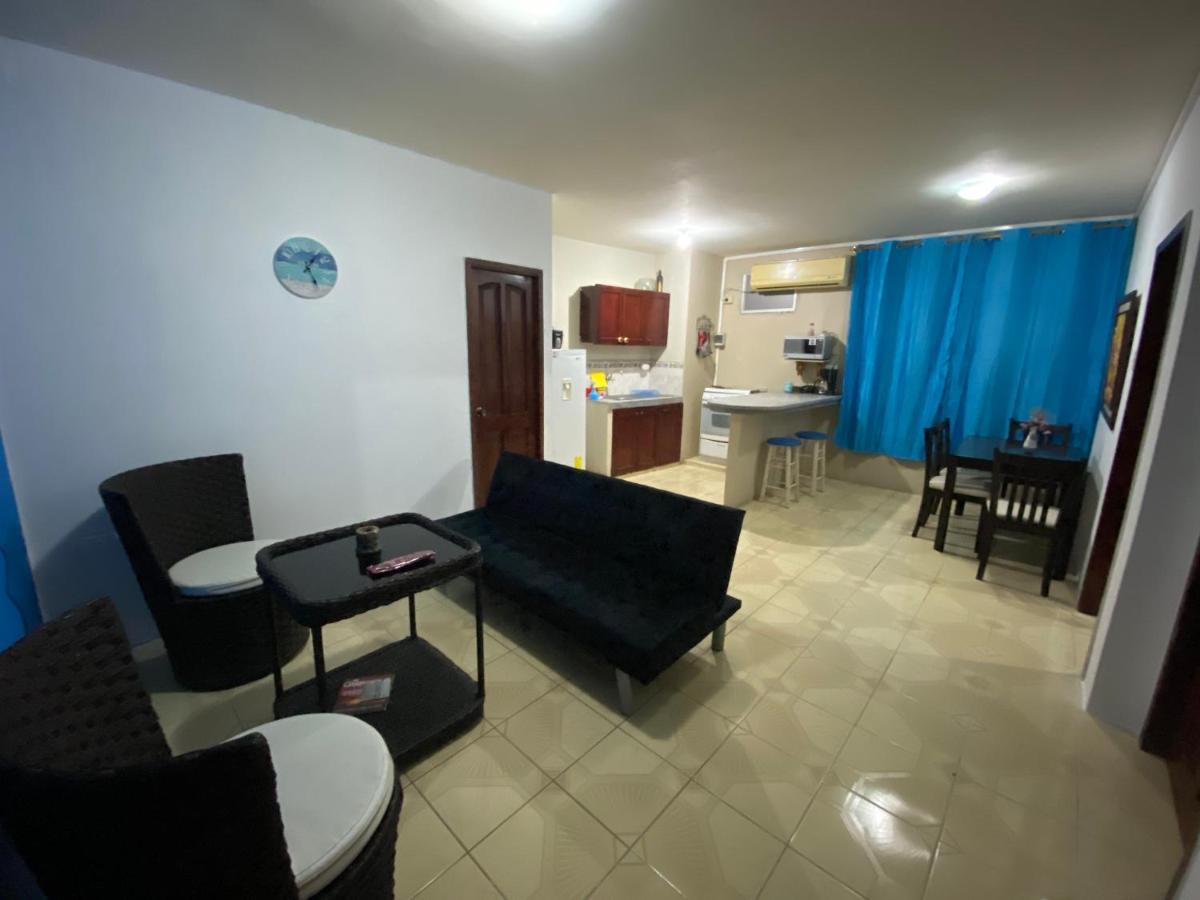 Playa Suites, Cerca Del Malecon Manta Ngoại thất bức ảnh