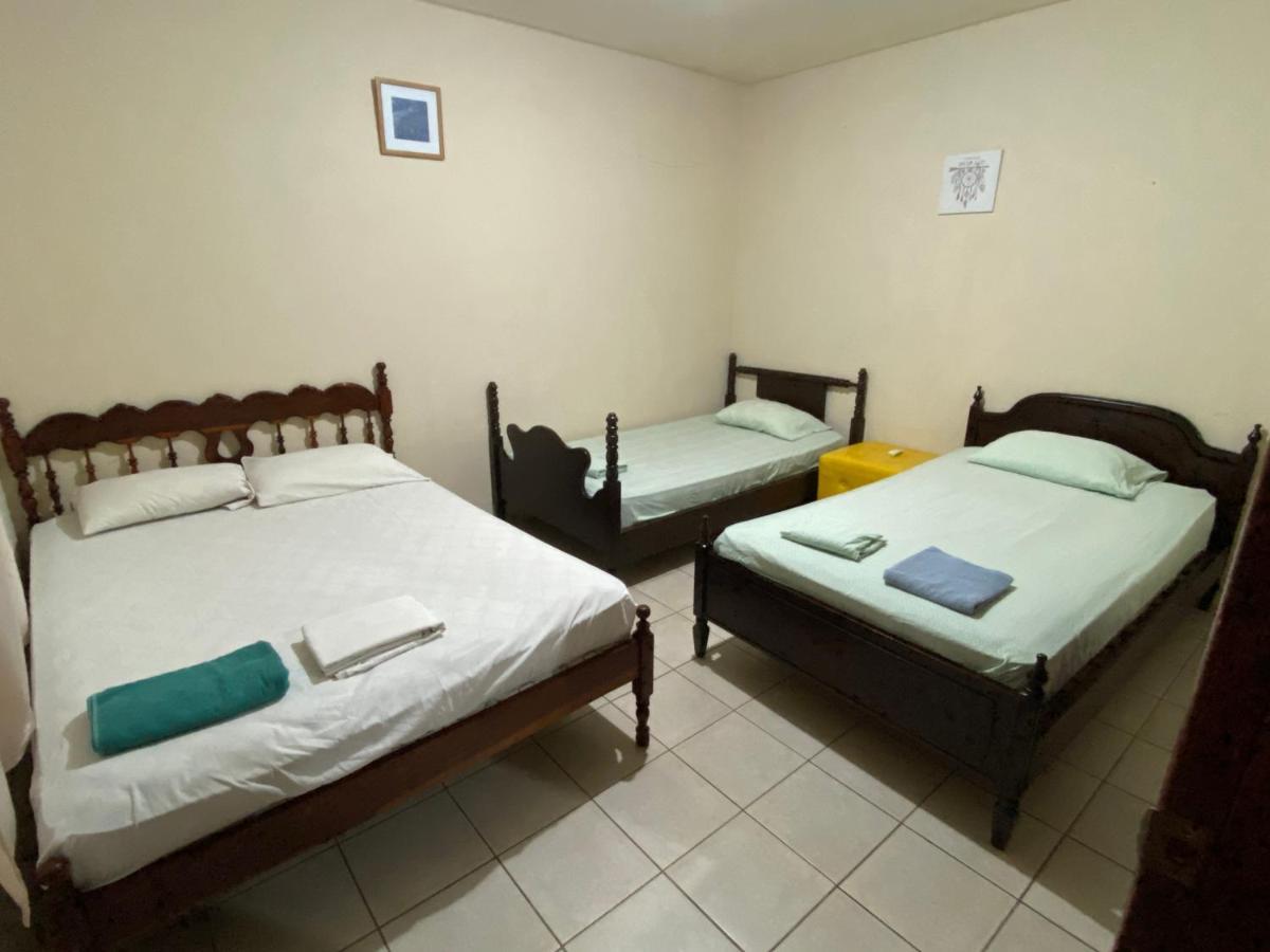 Playa Suites, Cerca Del Malecon Manta Ngoại thất bức ảnh