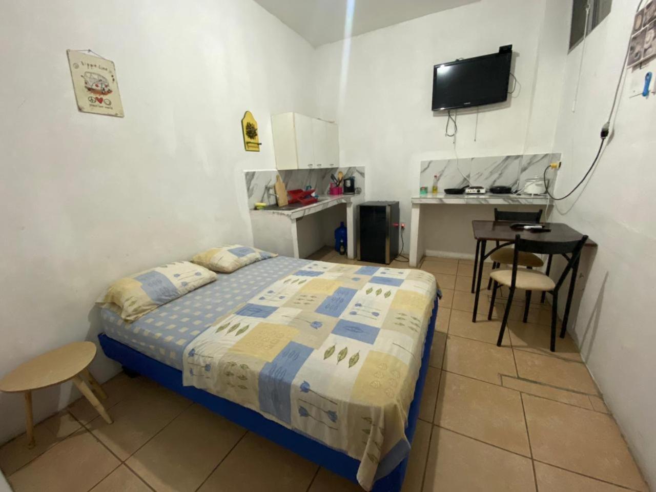 Playa Suites, Cerca Del Malecon Manta Ngoại thất bức ảnh
